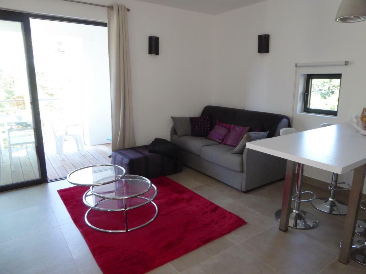 Villa Lucienne Bandol , T2 4 Etoiles Avec Garage, Dans Les Calanques Kültér fotó